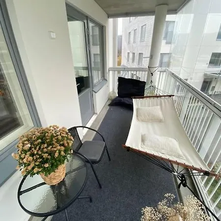 Apartman Modern Two Bedroom Near Helsinki Airport Vantaa