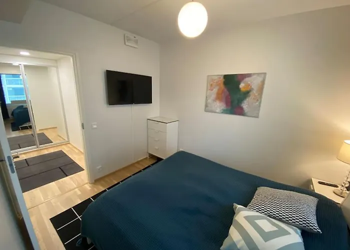 Modern Two Bedroom Near Helsinki Airport * Вантаа