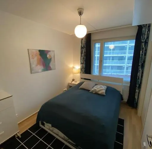 Modern Two Bedroom Near Helsinki Airport Апартаменты Вантаа